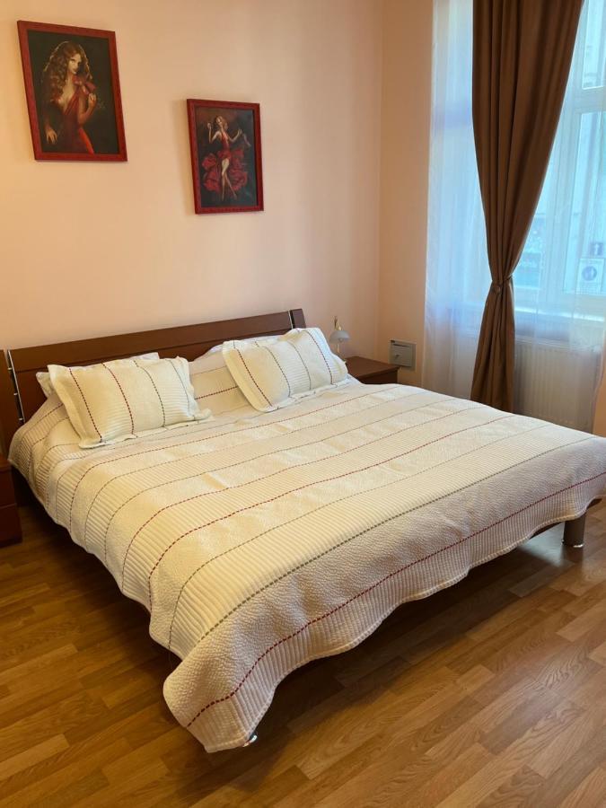 Apartment Colonnade Carlsbad Karlowe Wary Zewnętrze zdjęcie